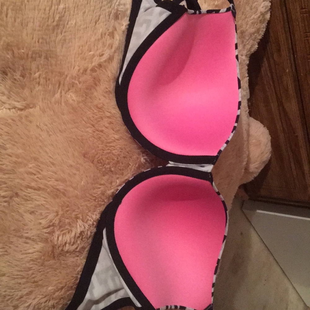 Bra - Picture 2 of 2